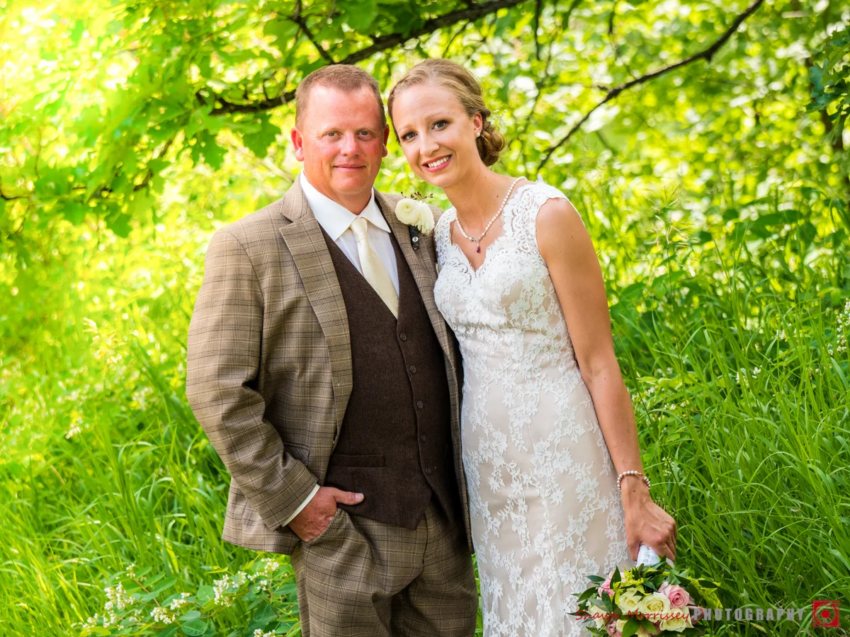 Grand Forks Wedding Photographer: A Park River Wedding At The American Legion Coliseum With Leah And Rob
