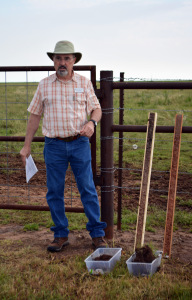 NRCS Soil Scientist Kelley Attebury presented two soil samples to the workshop attendees to demonstrate different soil qualities.