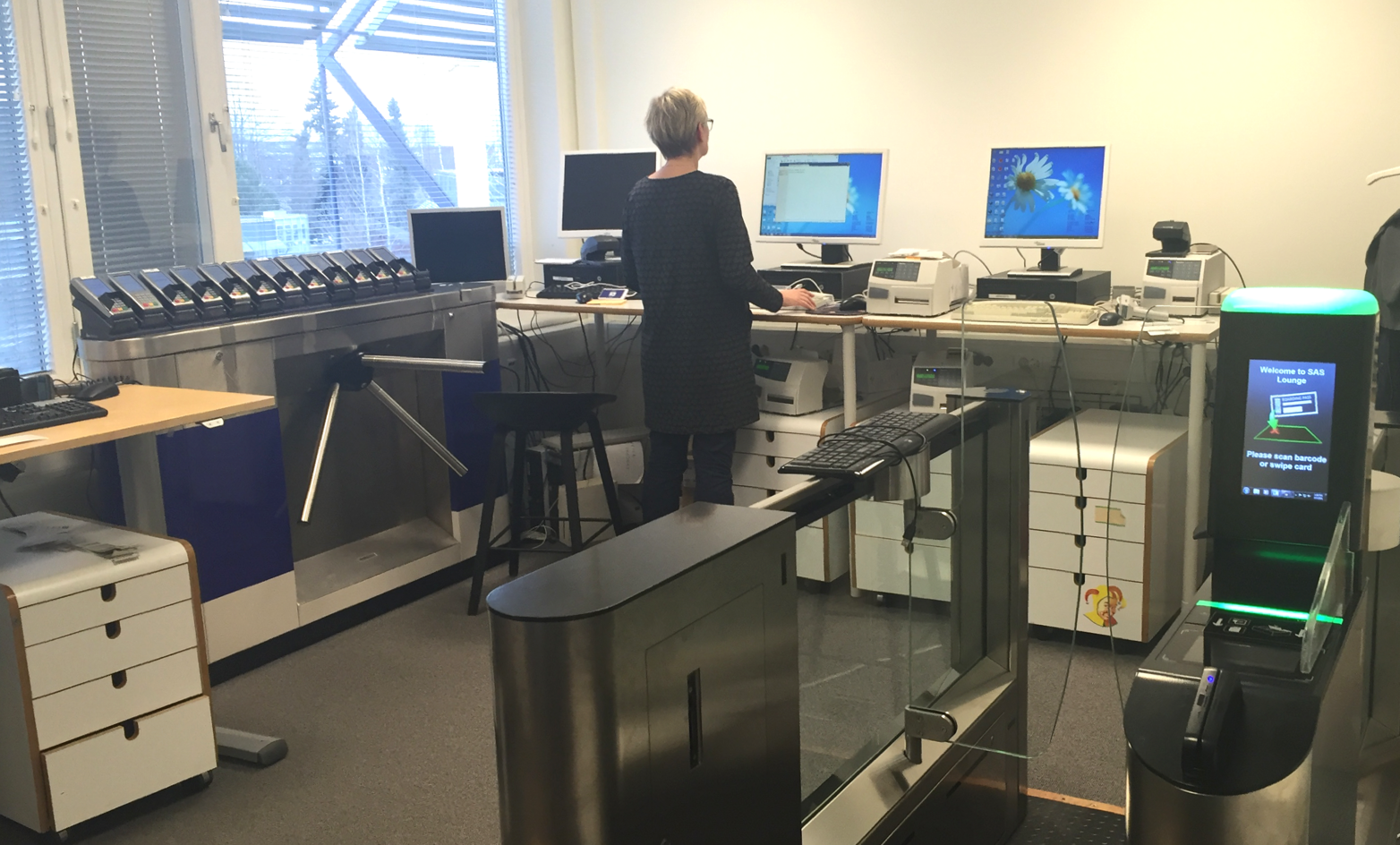 I spent some time in the lab at the head office in Frösunda.