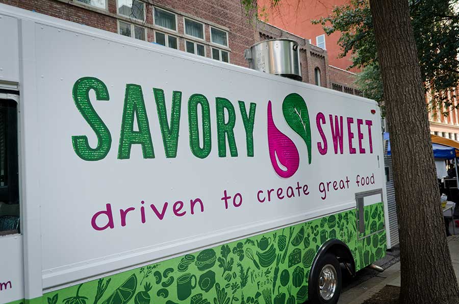 sweetandsavorytruck.jpg