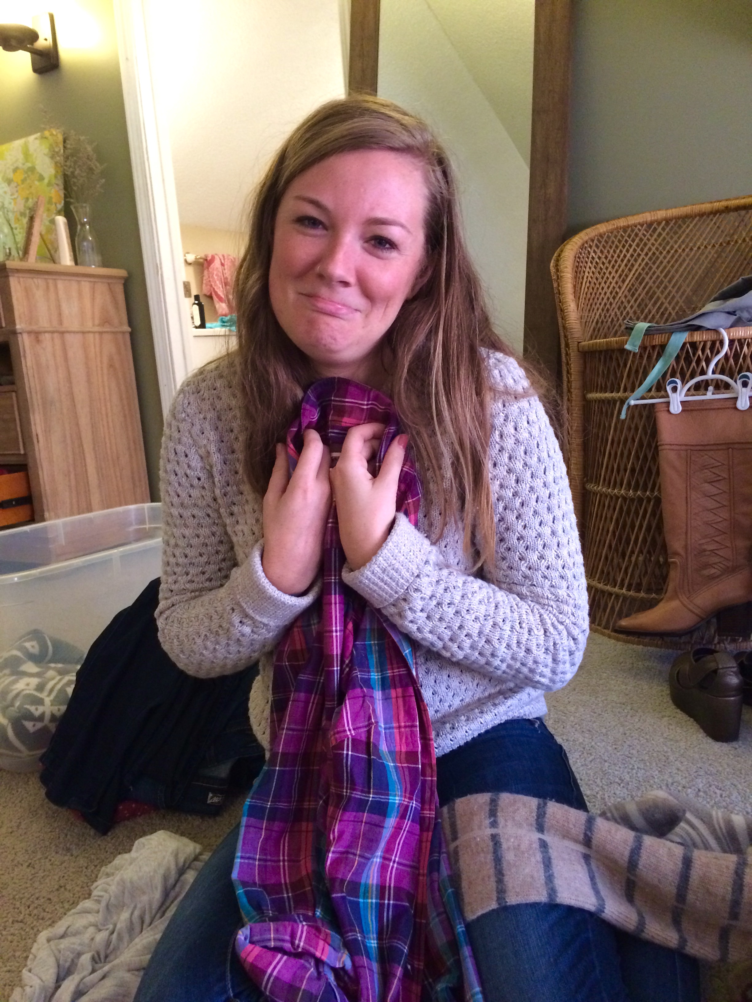 Excuse this extremely unflattering picture of me but it had to be included. This is proof that I do understand what it's like for all of you amazing clients who give up things that you have sentimental attachments to but just don't make sense anymore. I've had this plaid shirt since high school. It doesn't button. It hasn't buttoned for 5years. I let it go this week. It was hard but I'm not regretting it.