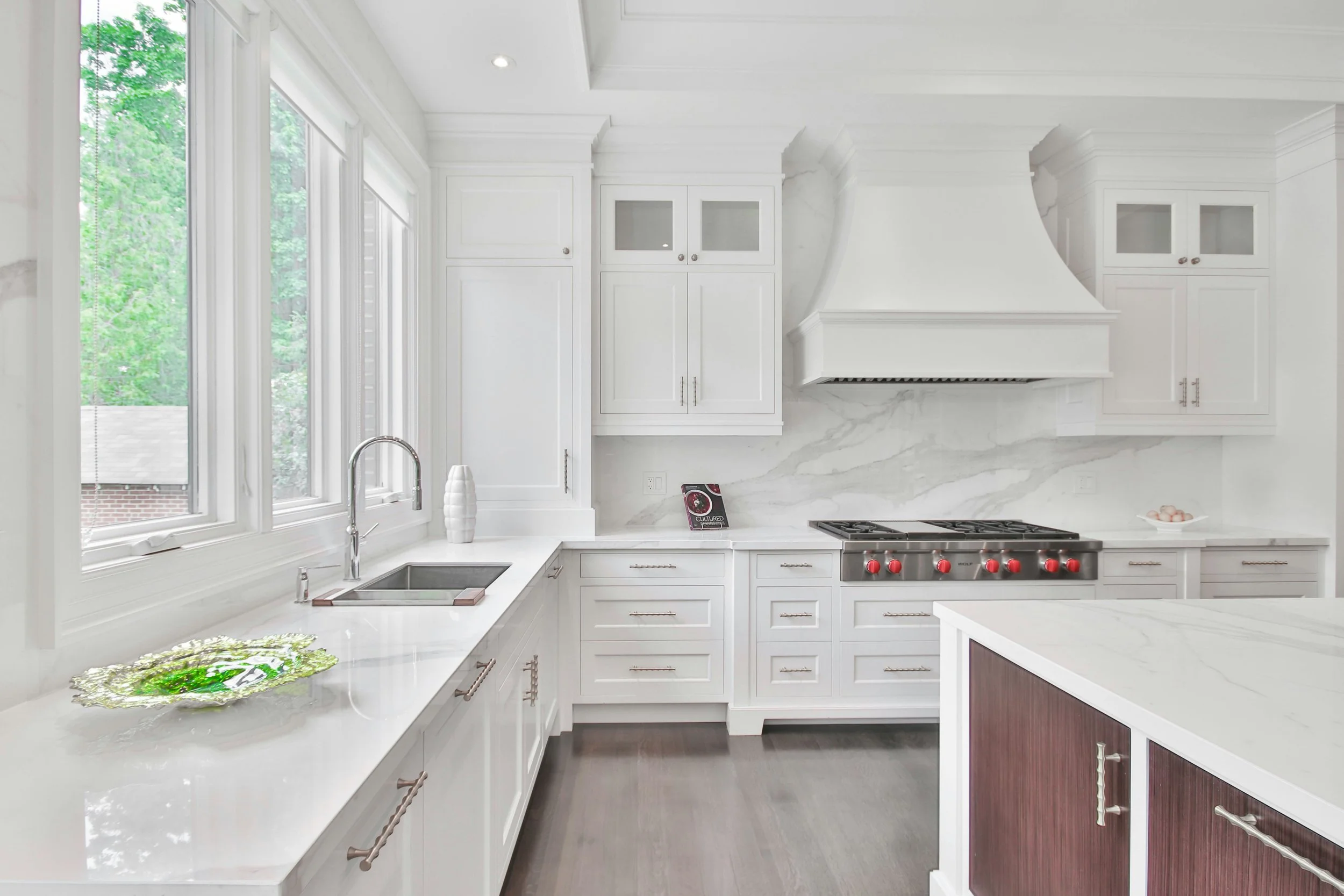 One Stop Commercial Cleaning: Knoxville's Premier Cleaning Service 