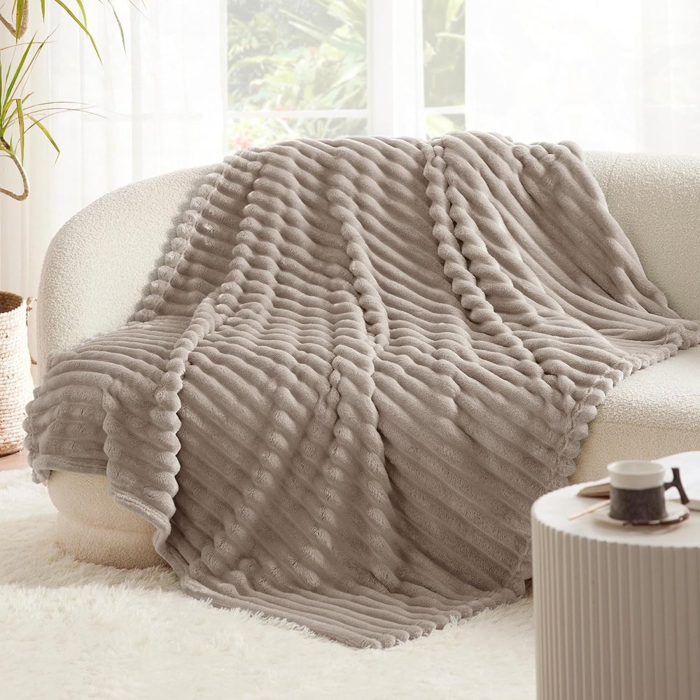 Bedsure Gentlesoft Blanket