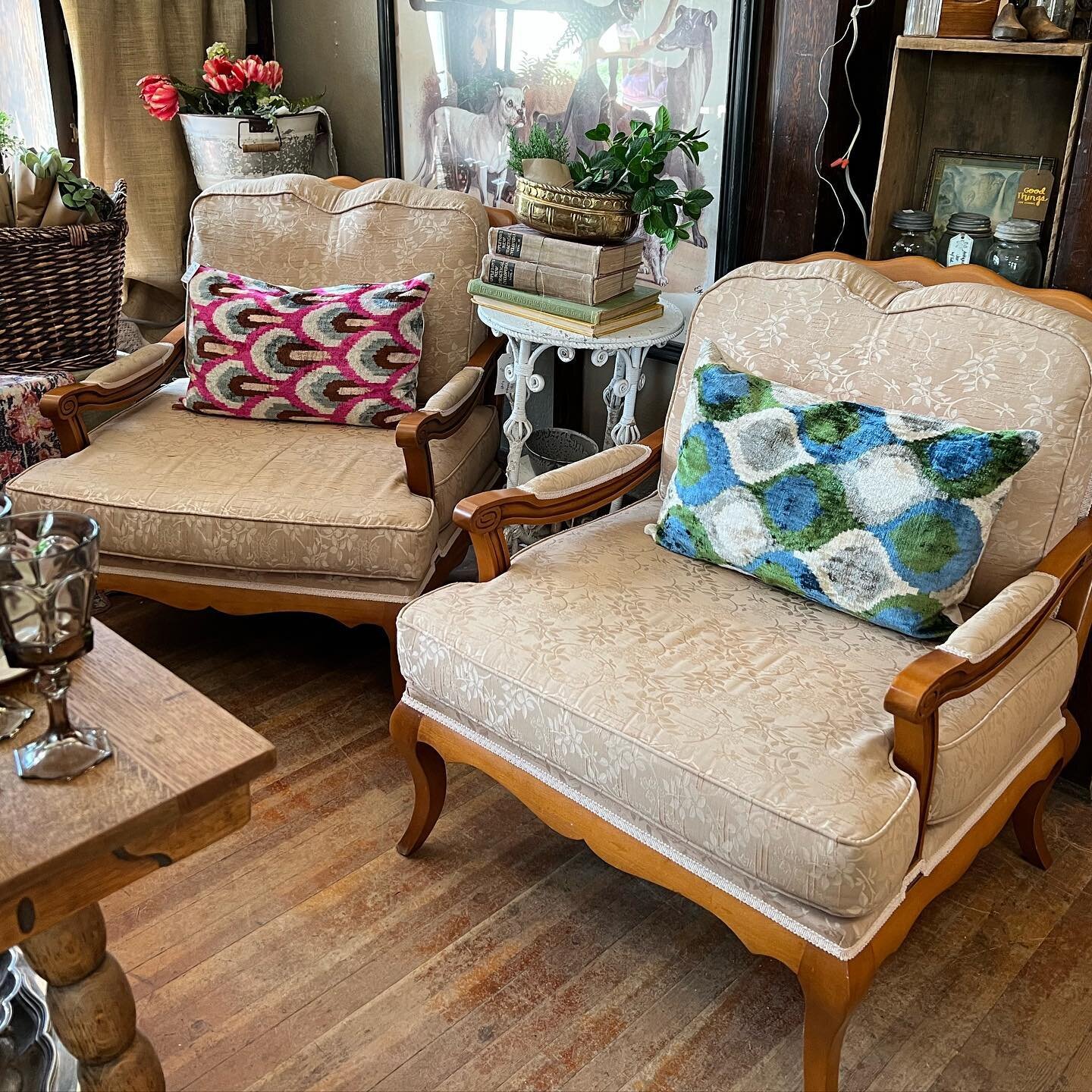 Beautiful and comfortable berg&egrave;re chairs available at @enchantingobjectsboise price $119.00 each #bigcomfychair #comfortiskey #readingchair #bergerechair