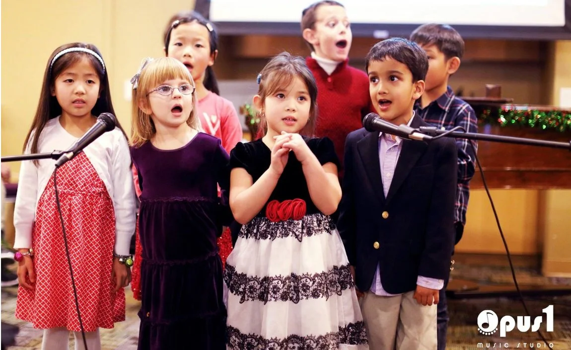 Opus+Choir holiday party voice.jpg