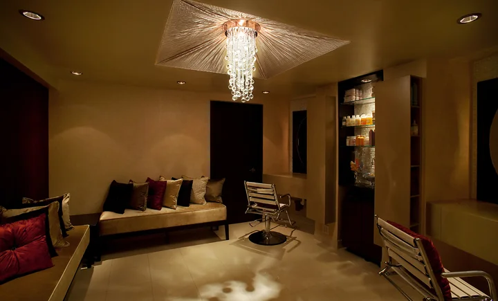 Salon-for-web.jpg