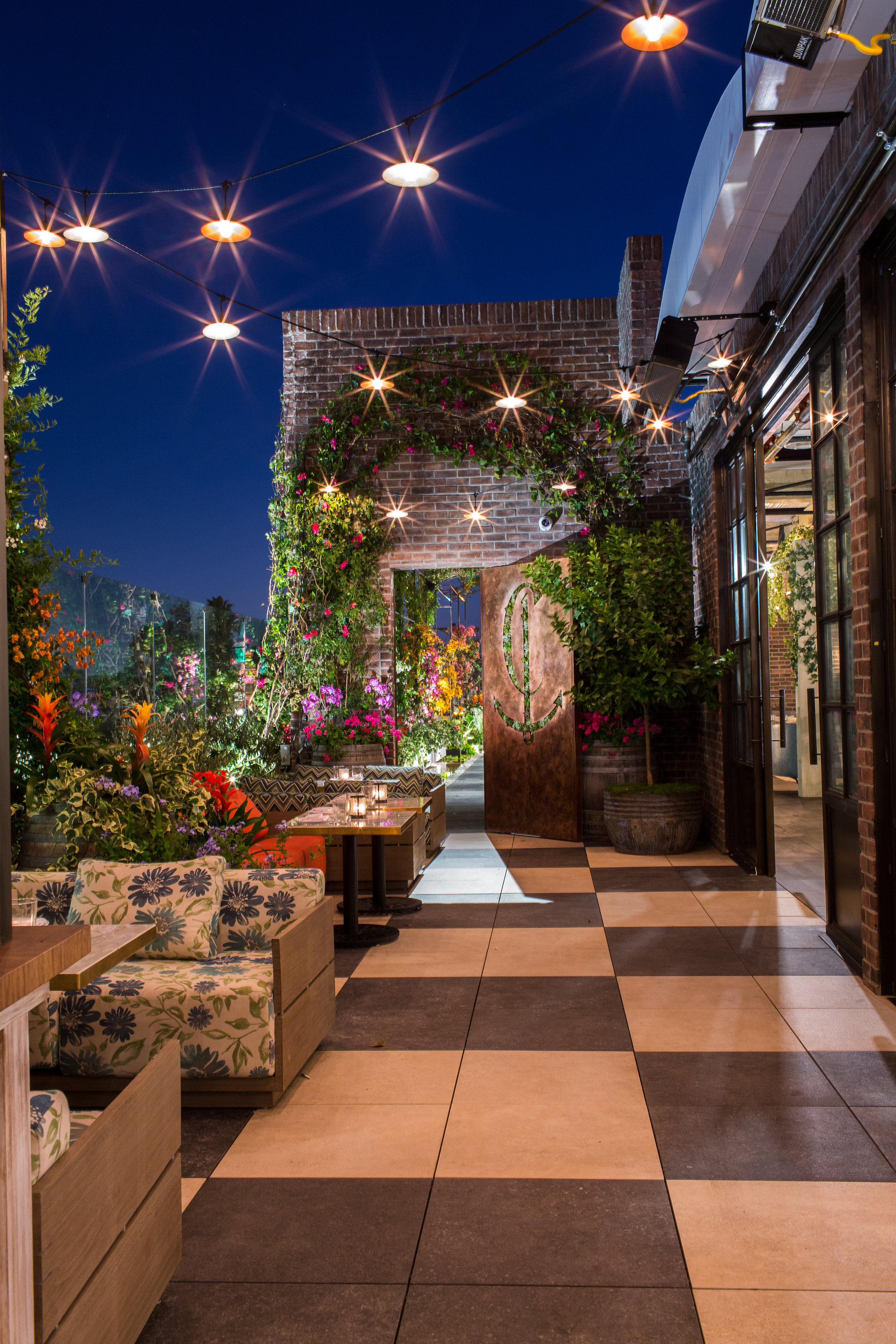 Catch LA_Terrace 2.jpg