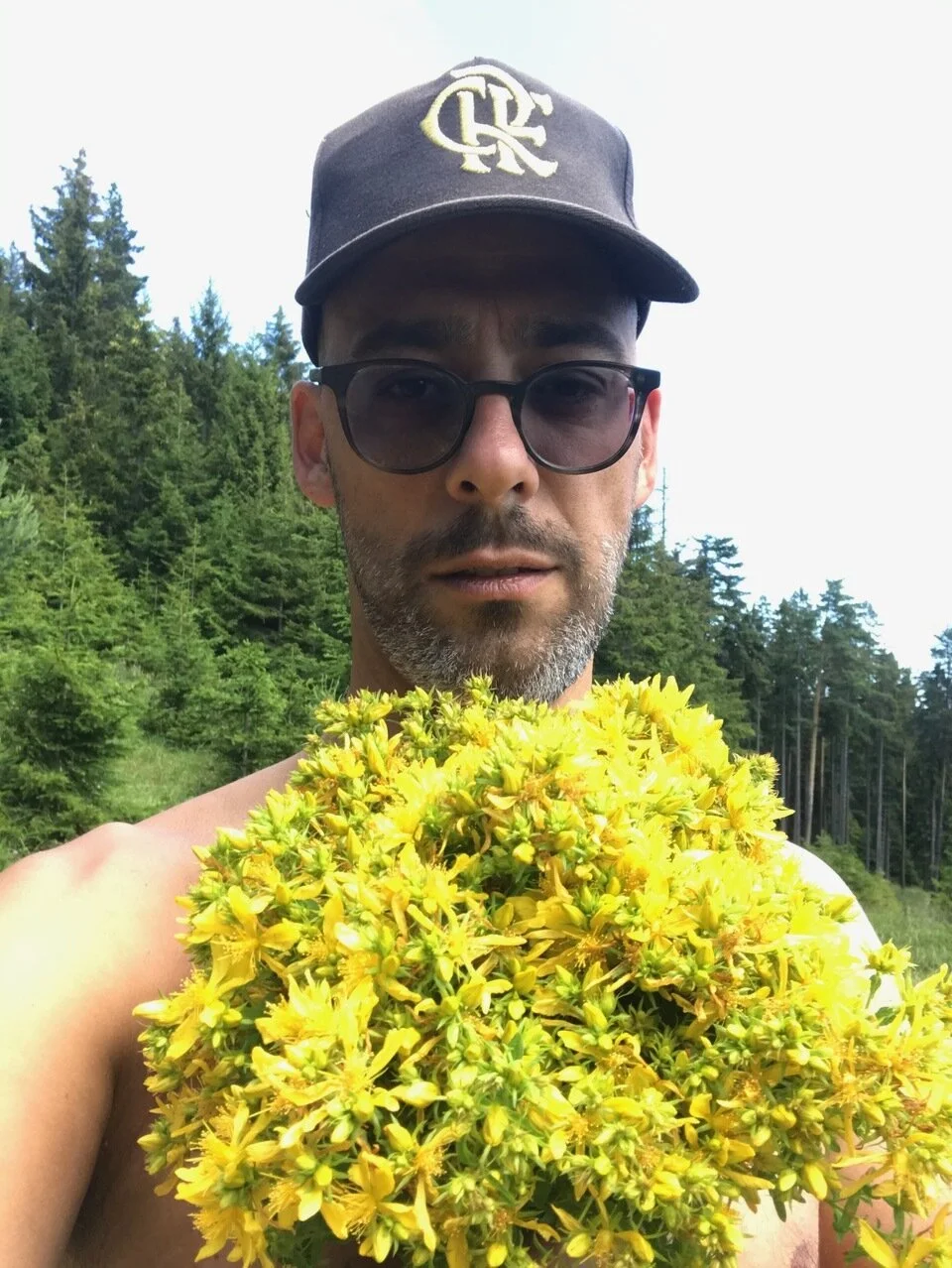   Philipp Furtenbach   works in the fields of fine arts, performance, architecture as well as site and system development.  With AO&amp; he created in a wide variety of environments settings and dramaturgies that create extraordinary conditions for r