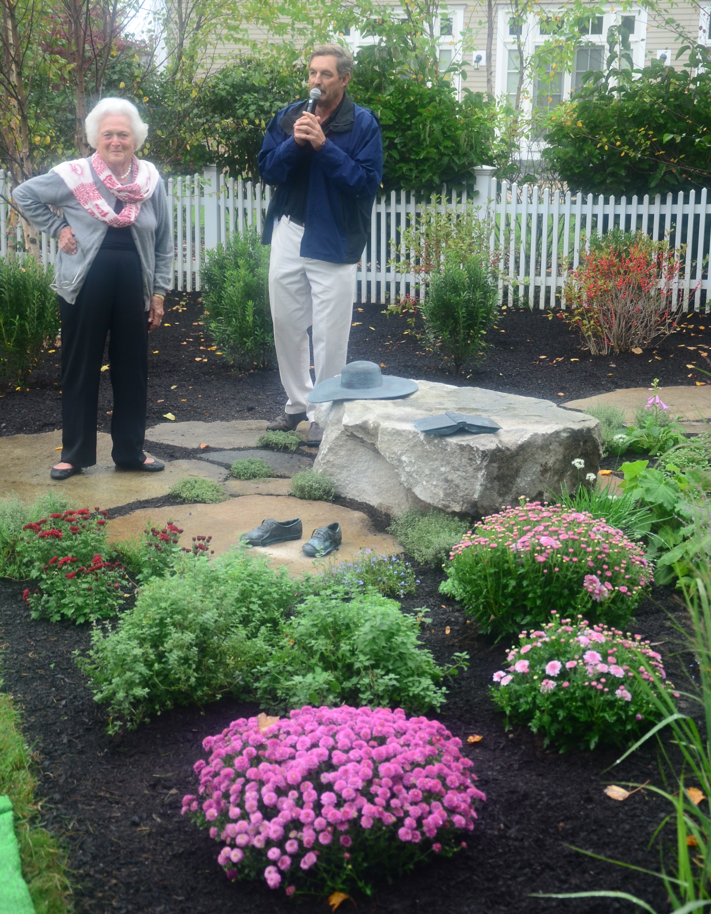 BarbaraBush9-29-11 369.jpg