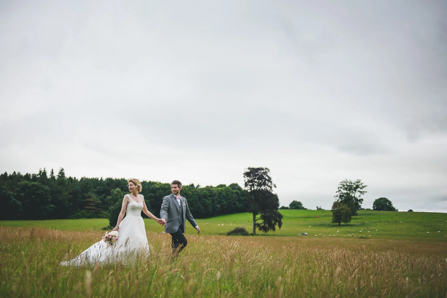 Field Lane Photography { Derbyshire based, Creative, Contemporary, Documentary Wedding Photography }
