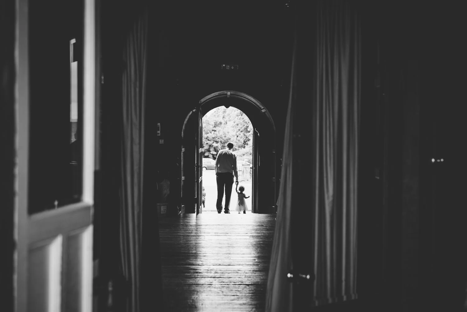 Field Lane Photography { Derbyshire based, Creative, Contemporary, Documentary Wedding Photography }