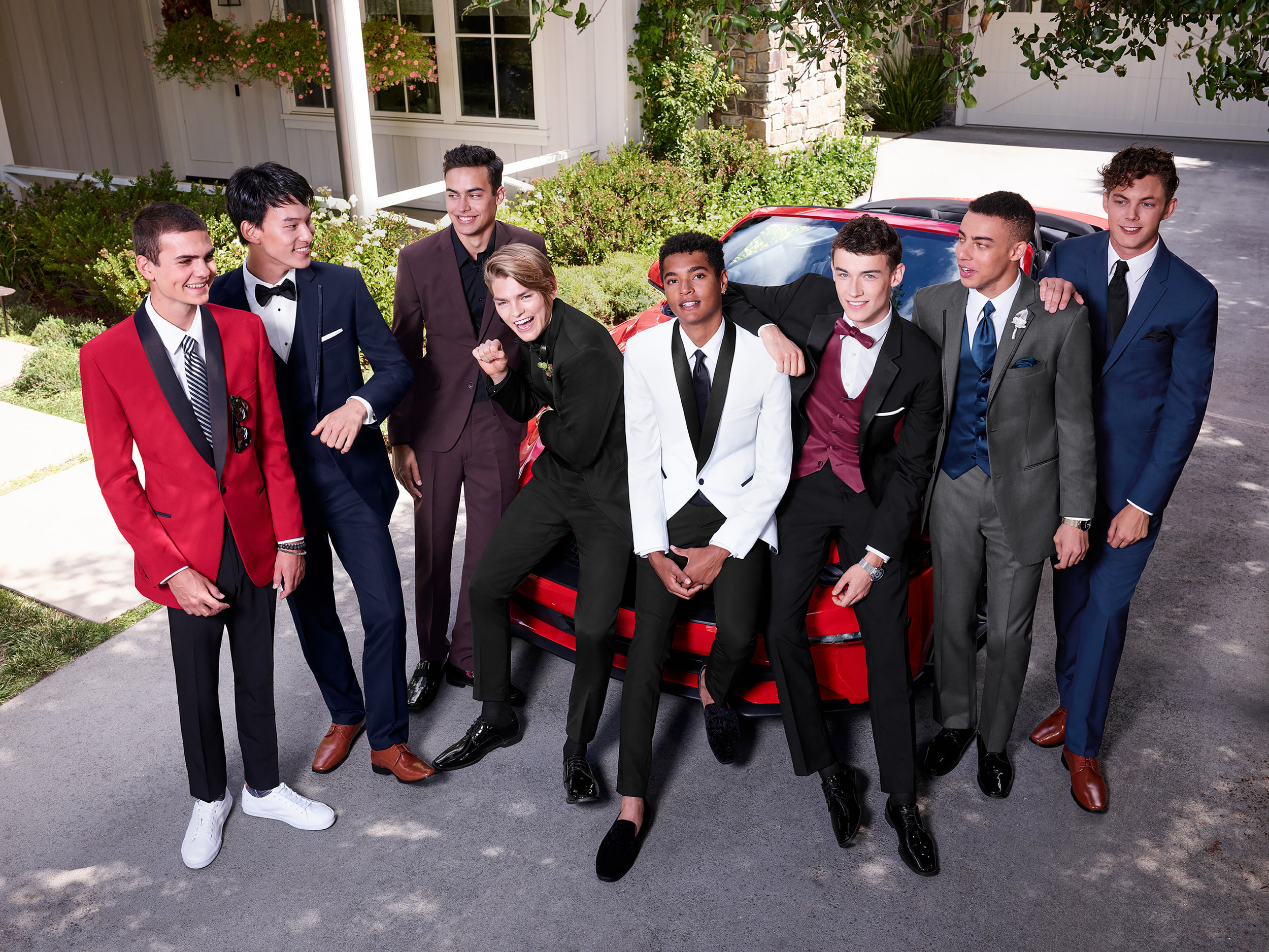 MWTSP19_PROM_GRP_FML_4B_1267_ON.jpg