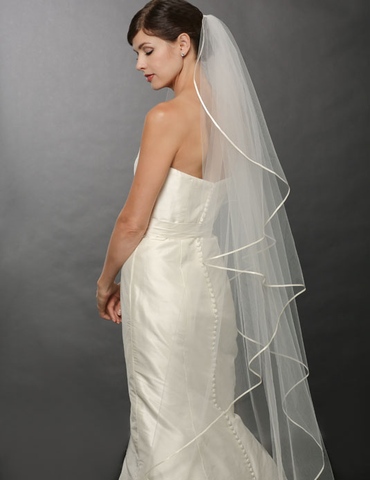 Two Tier Bridal Veil,Custom veil,Veil Bridal with satin Ribbon Circle Veil Ribbon edge,Hip Length,2 tier veil,white veil,white tulle veil