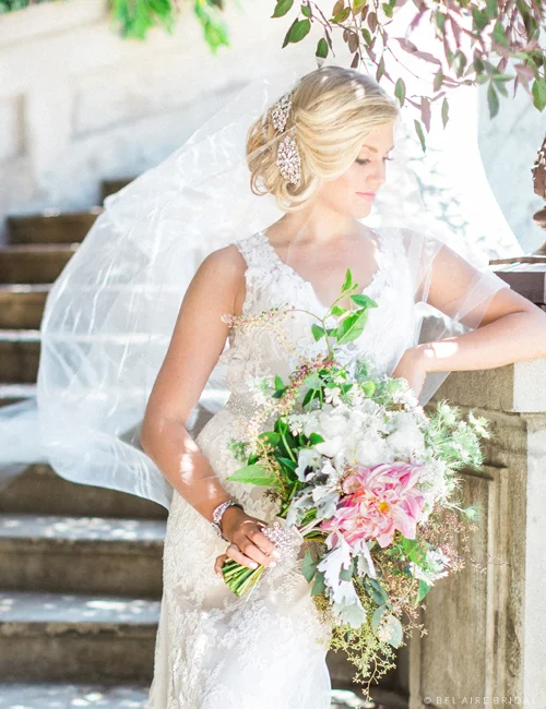 romantic bridal style