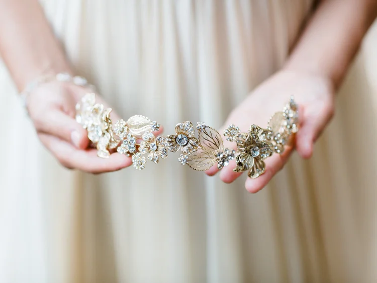 Gold — Bel Aire Bridal display picture 2