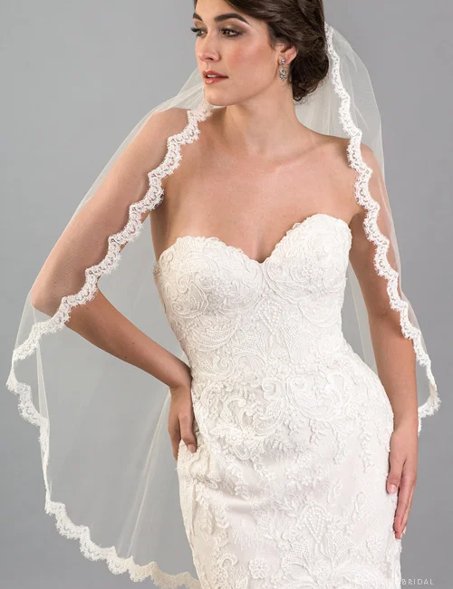 Bel-Aire-Bridal-V7418-1.jpg
