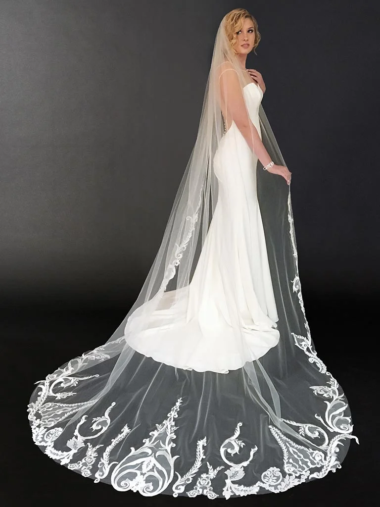 Bel-Aire-Bridal-V7437C.jpg