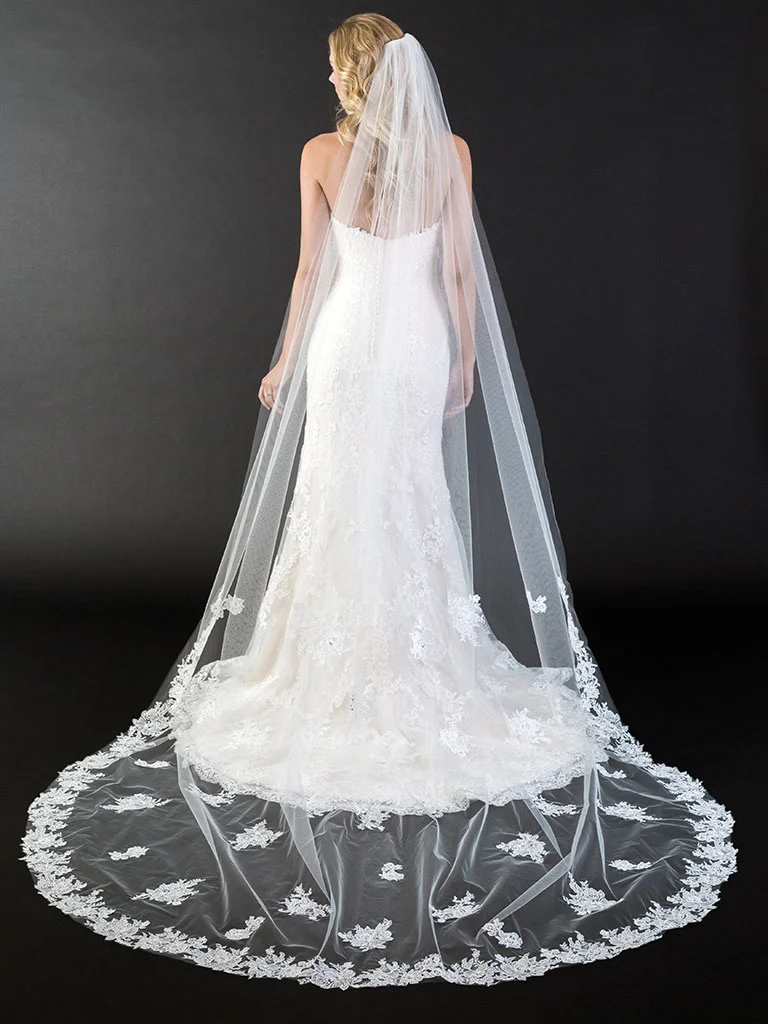 Bel-Aire-Bridal-V7445C.jpg