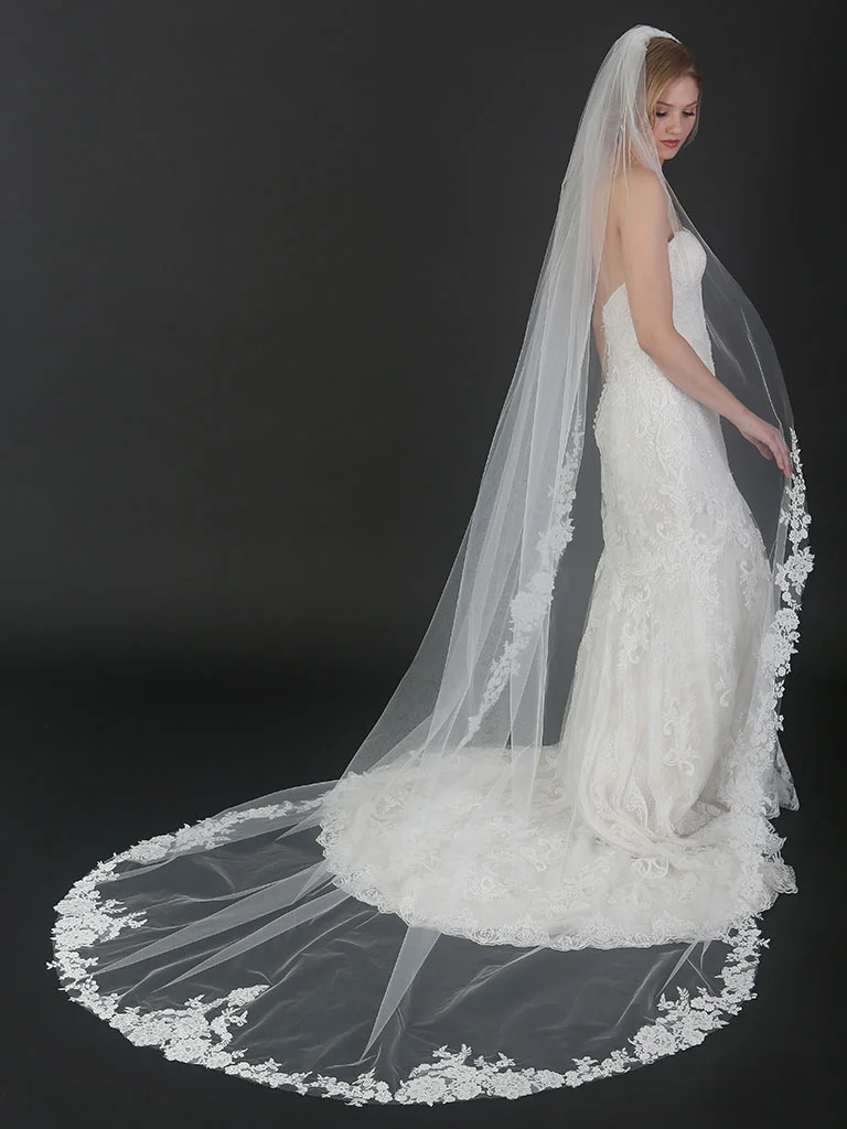 Bel-Aire-Bridal-V7494C.jpg