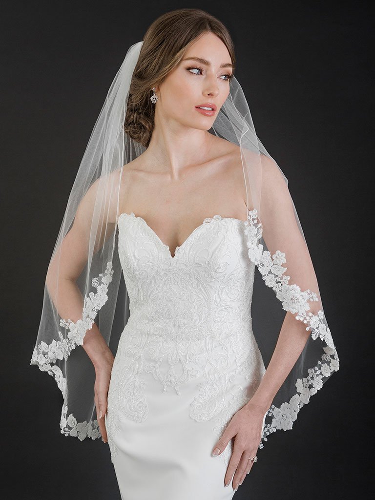 Brides & Hairpins Mikaela Fingertip Veil - with Lace Edging 36 / Retail