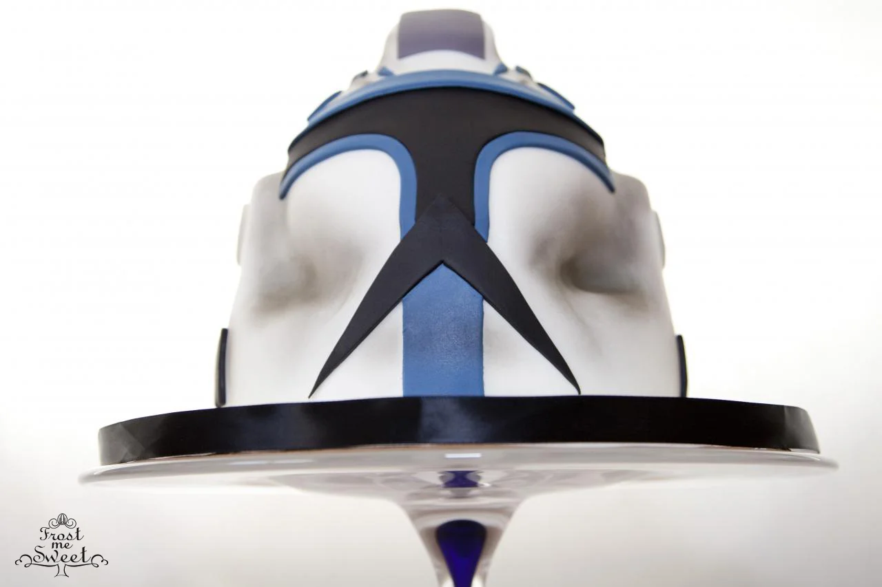 Captain_Rex_Cake_21-2288152013_large.289180041_large.jpg