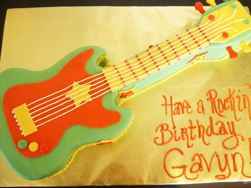  <a data-pin-do="embedBoard" href="http://www.pinterest.com/frostmesweet/fms-baby-cakes/"data-pin-scale-width="80" data-pin-scale-height="200" data-pin-board-width="400">Follow Frost Me Sweet's board FMS Baby Cakes on Pinterest.</a><!-