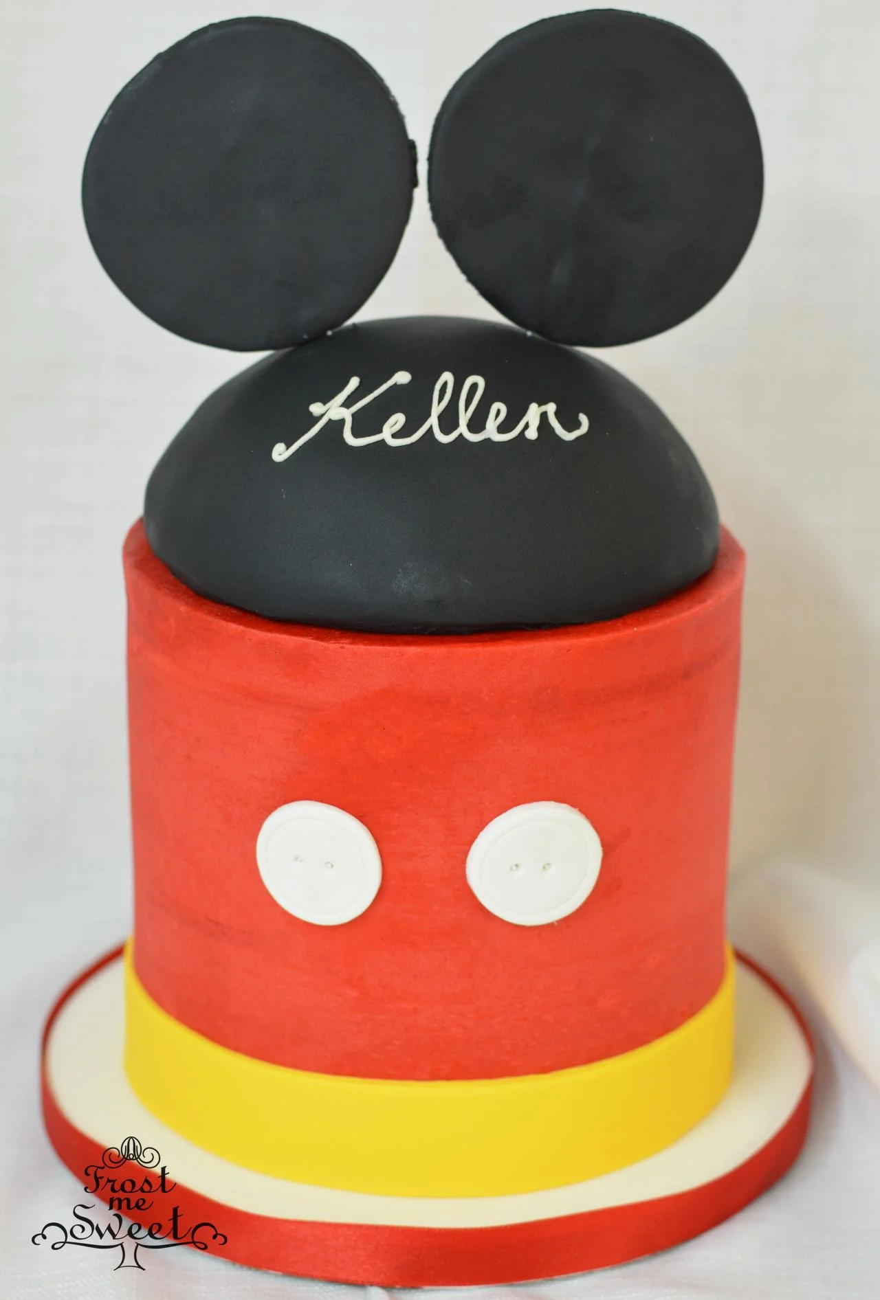 Mickey Mouse cake