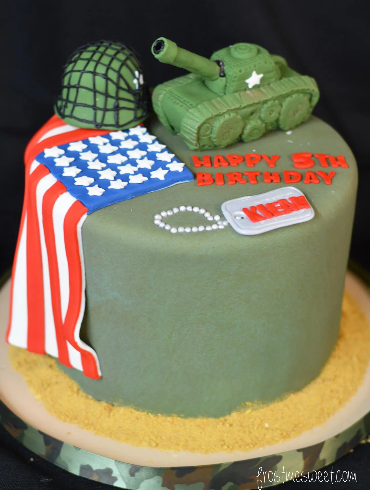 Military cake