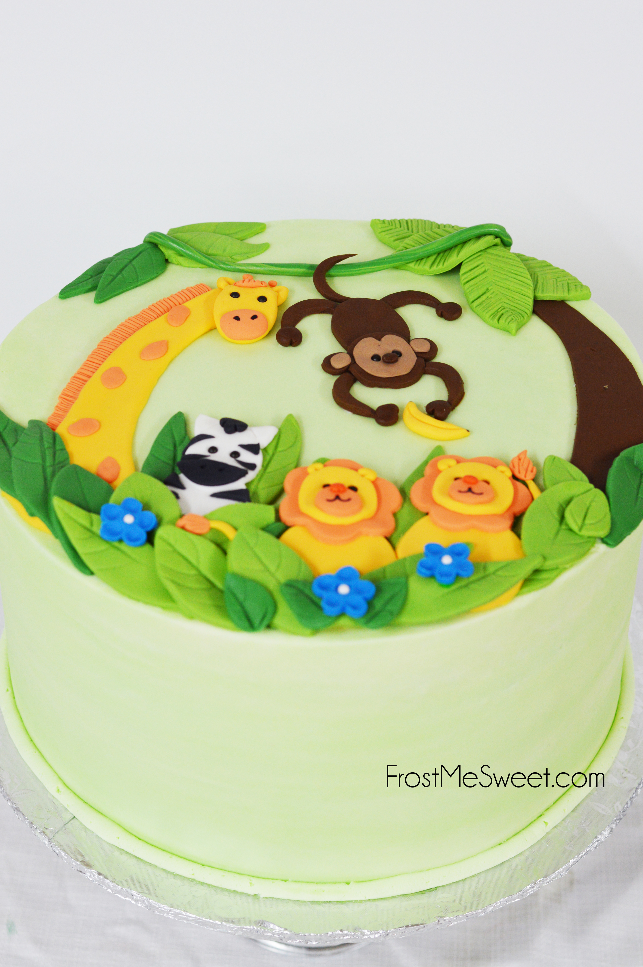 Jungle Safari baby shower cake