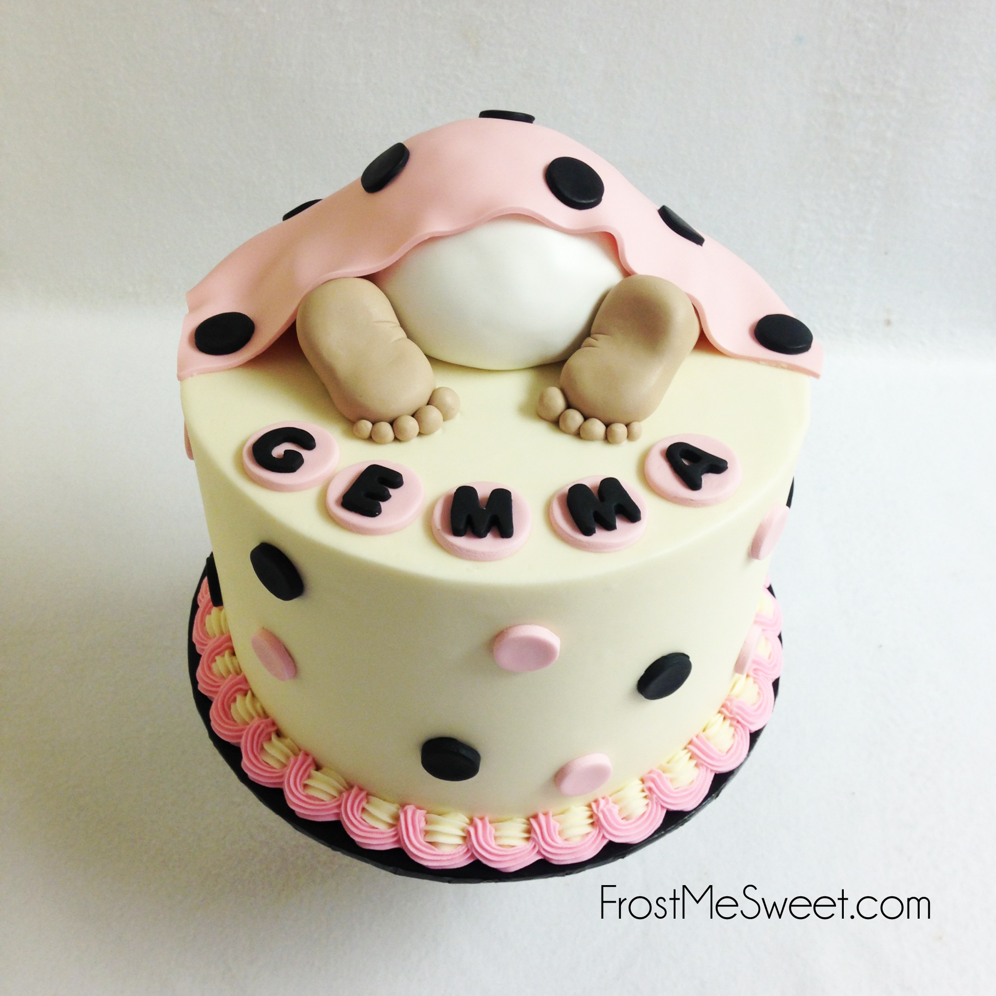 Baby Bum Diaper Baby shower cake