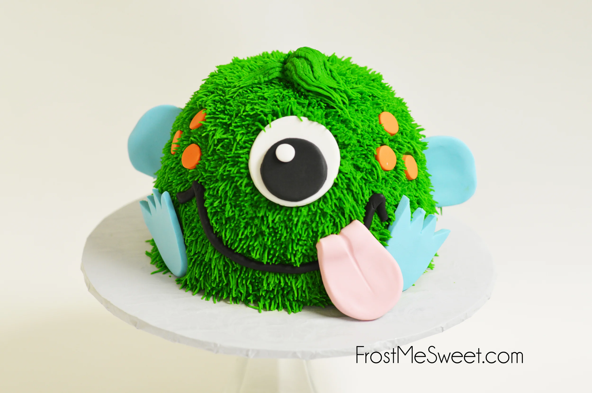 Hairy Monster cake