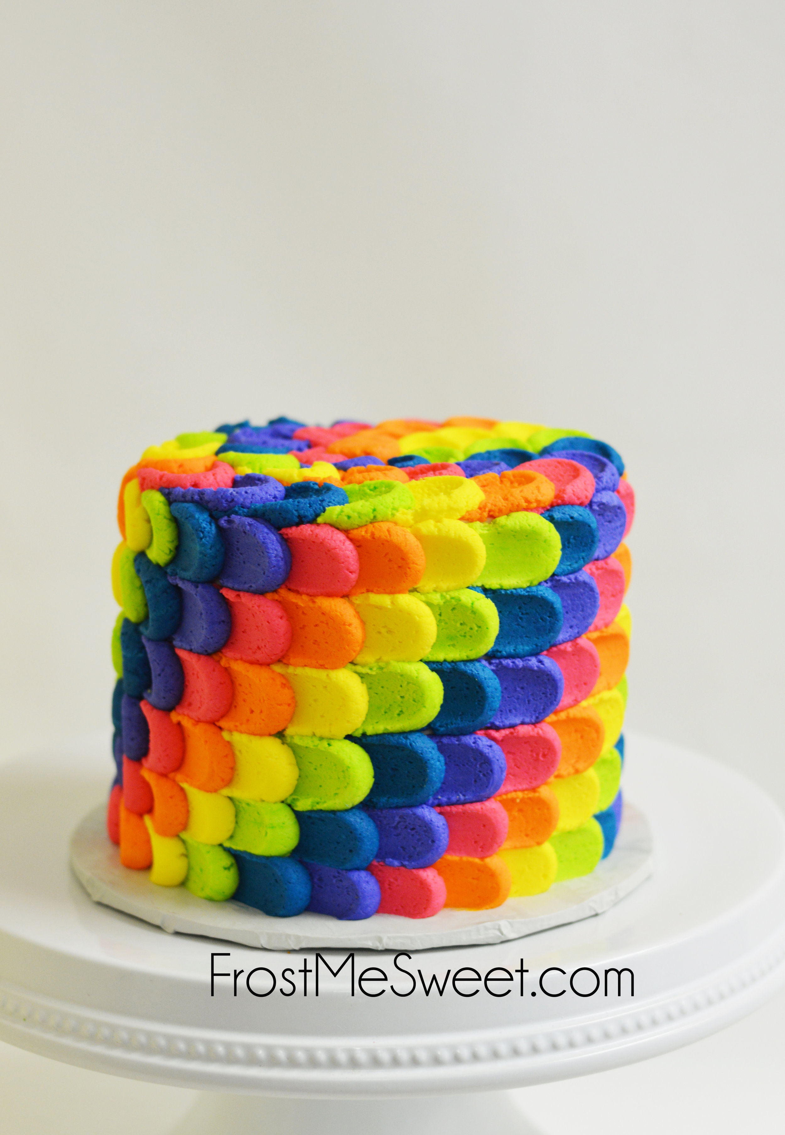 Delicious Rainbow Cake With Gold Drip – Sugar Geek Show