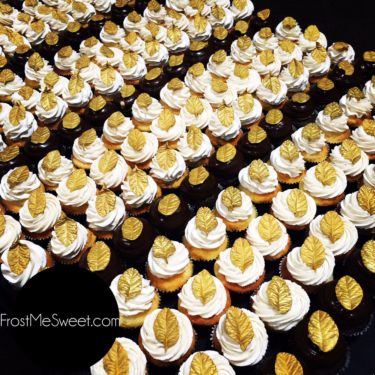 Gold Leaves Cupcakes