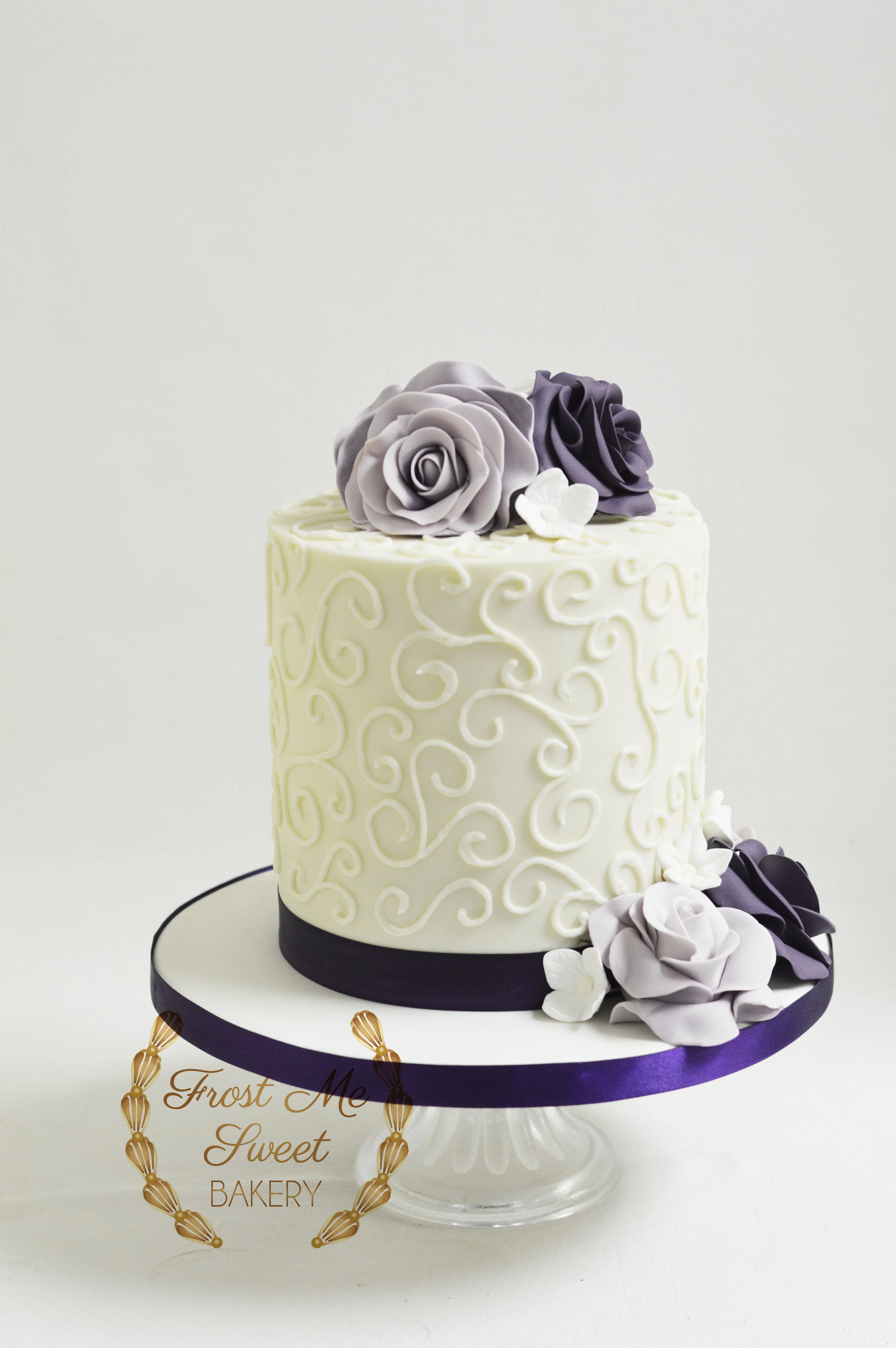 scolled cutting cake.jpg