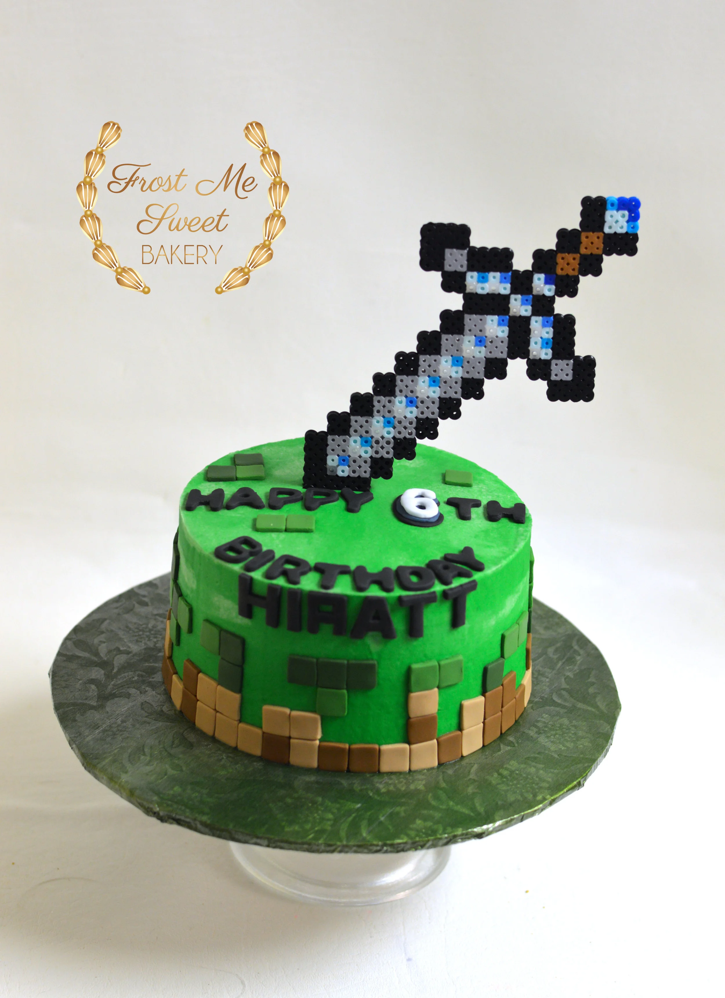 minecraft cake.jpg