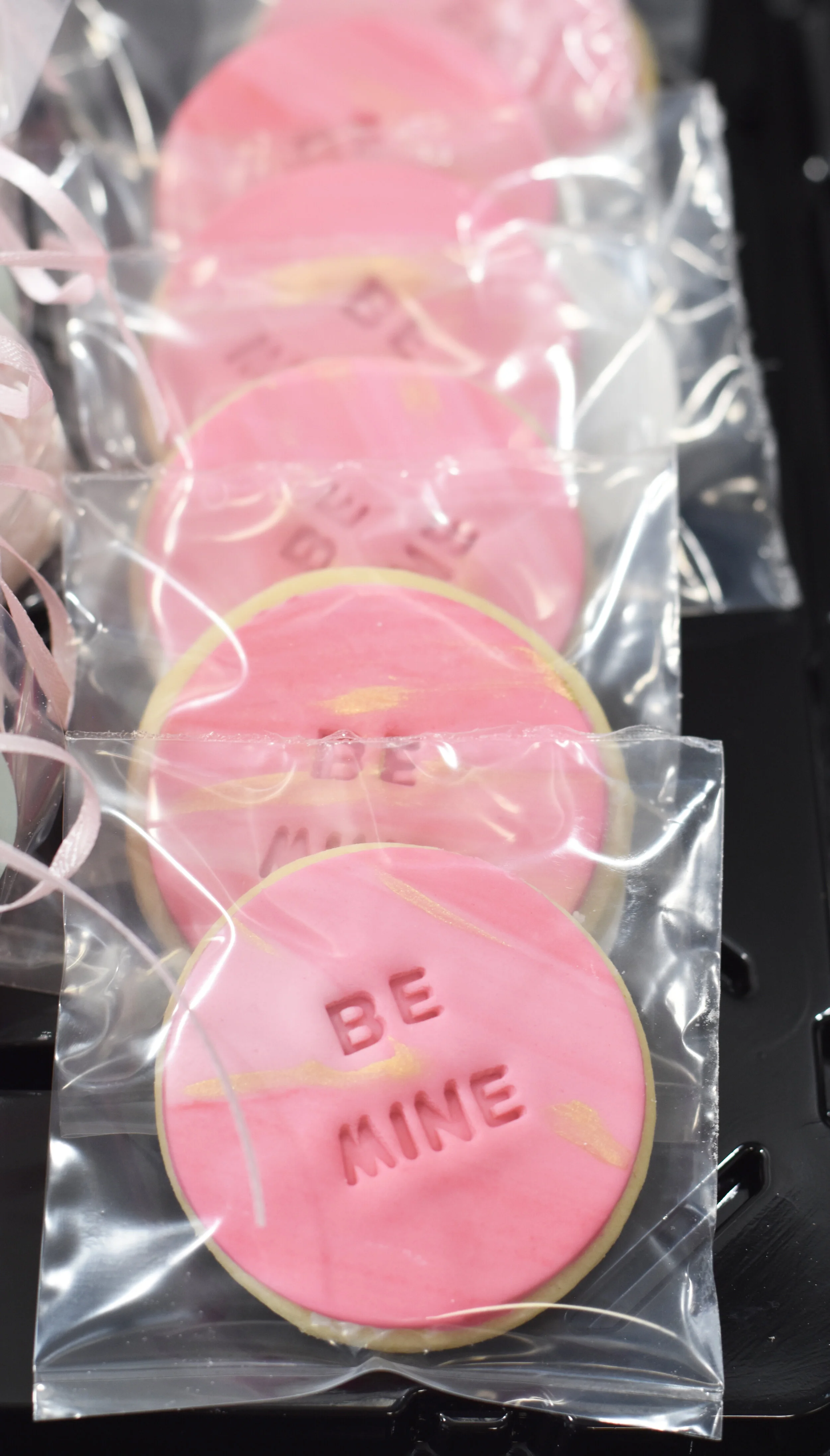 Valentine pre-order cookies.jpg