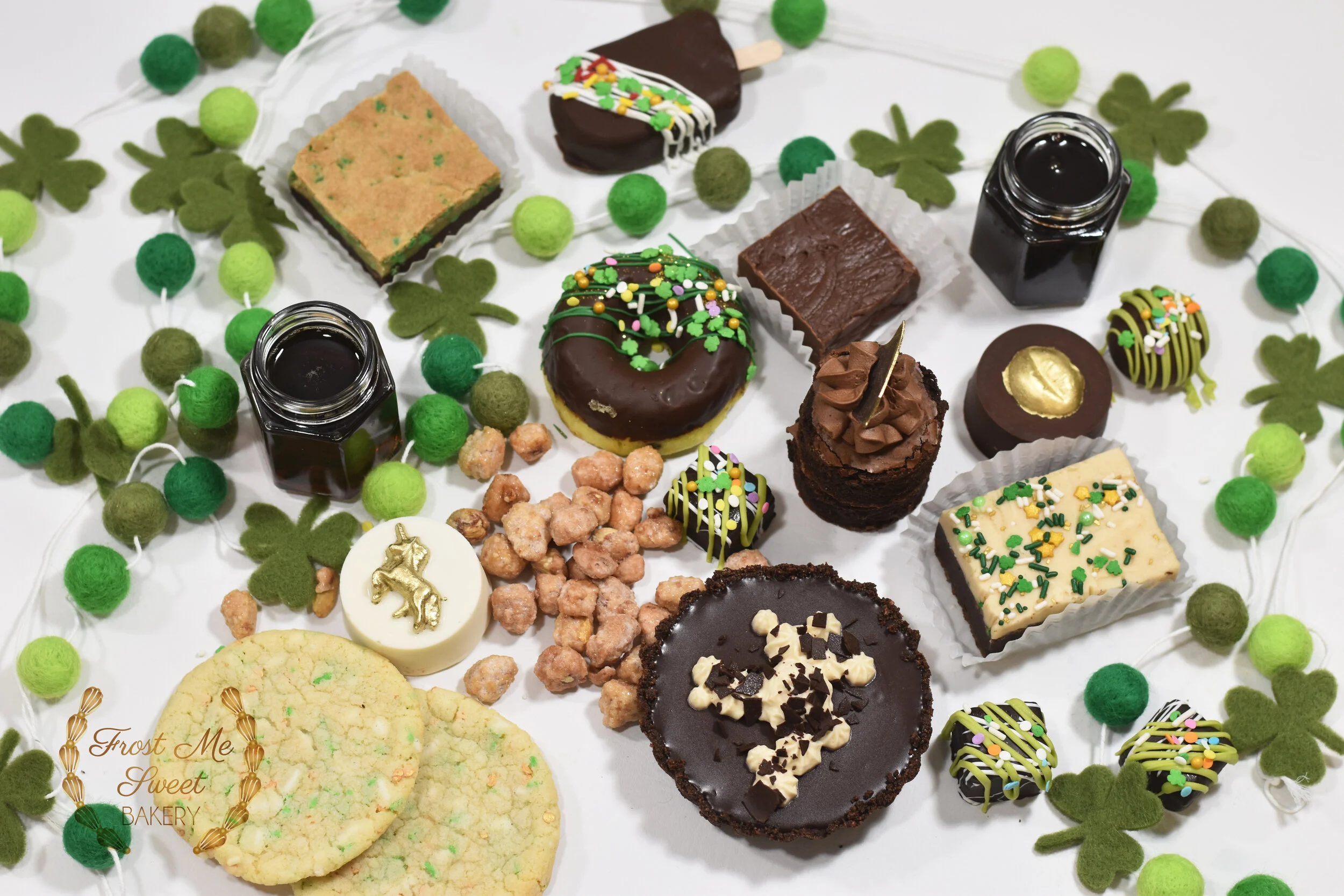 adult st pats box2.jpg