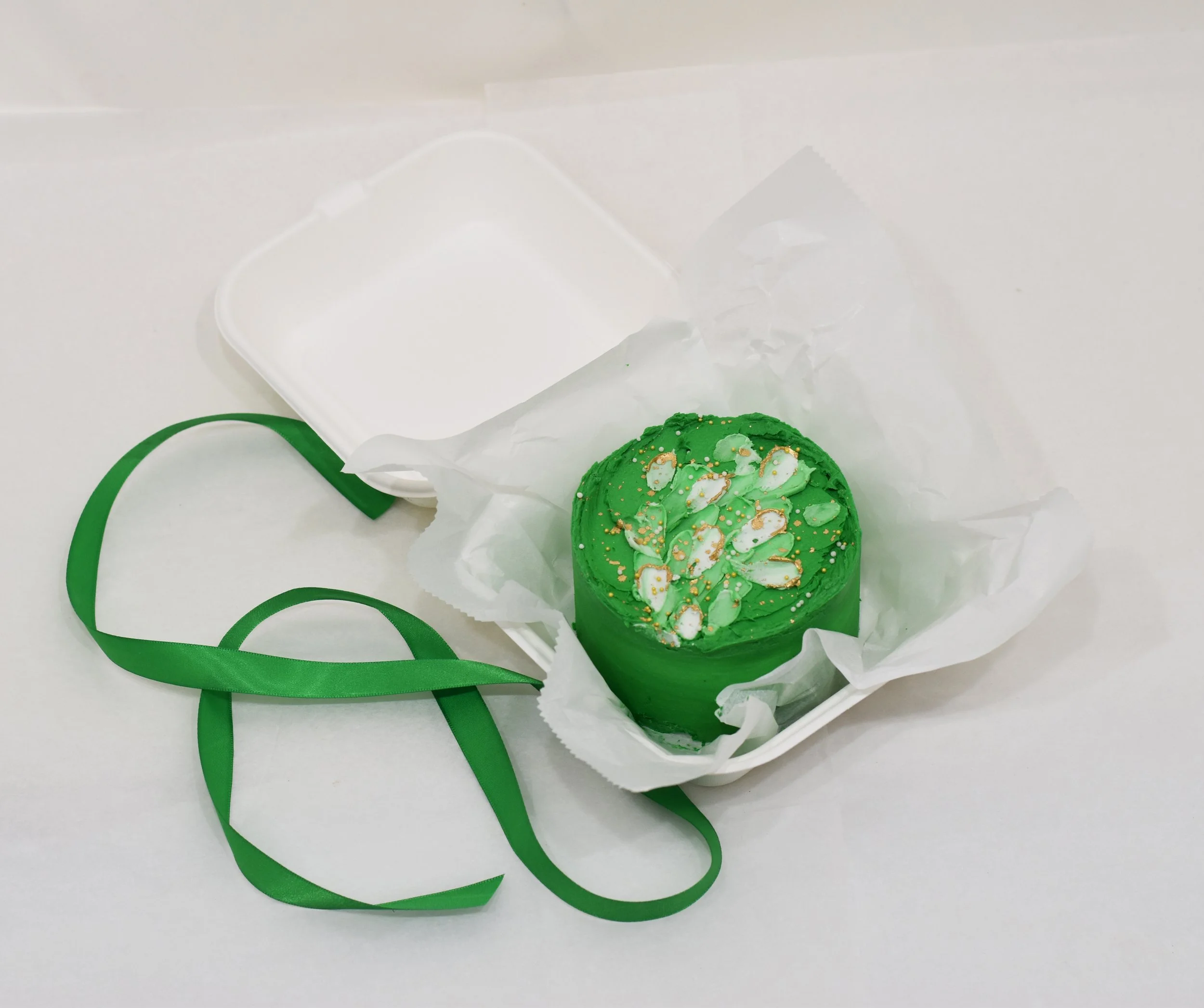 green swipe bento cake.jpg