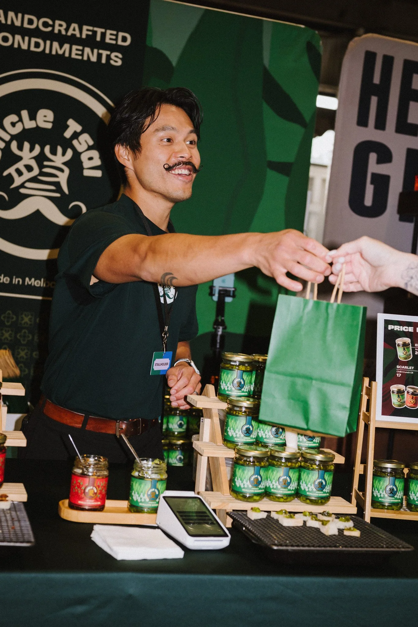// candid vendor portraits for finders keepers market //