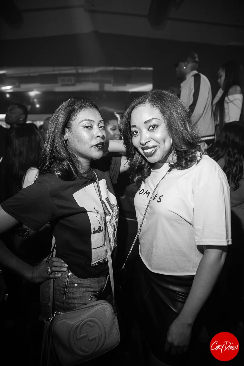 pvhc2k180760.jpg