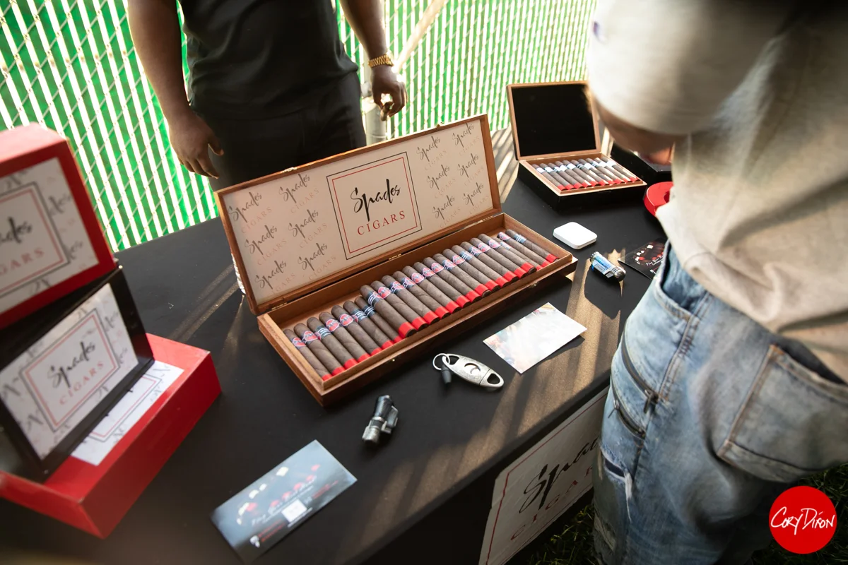 tailgate180060.jpg
