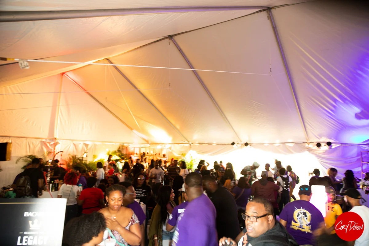 tailgate180150.jpg