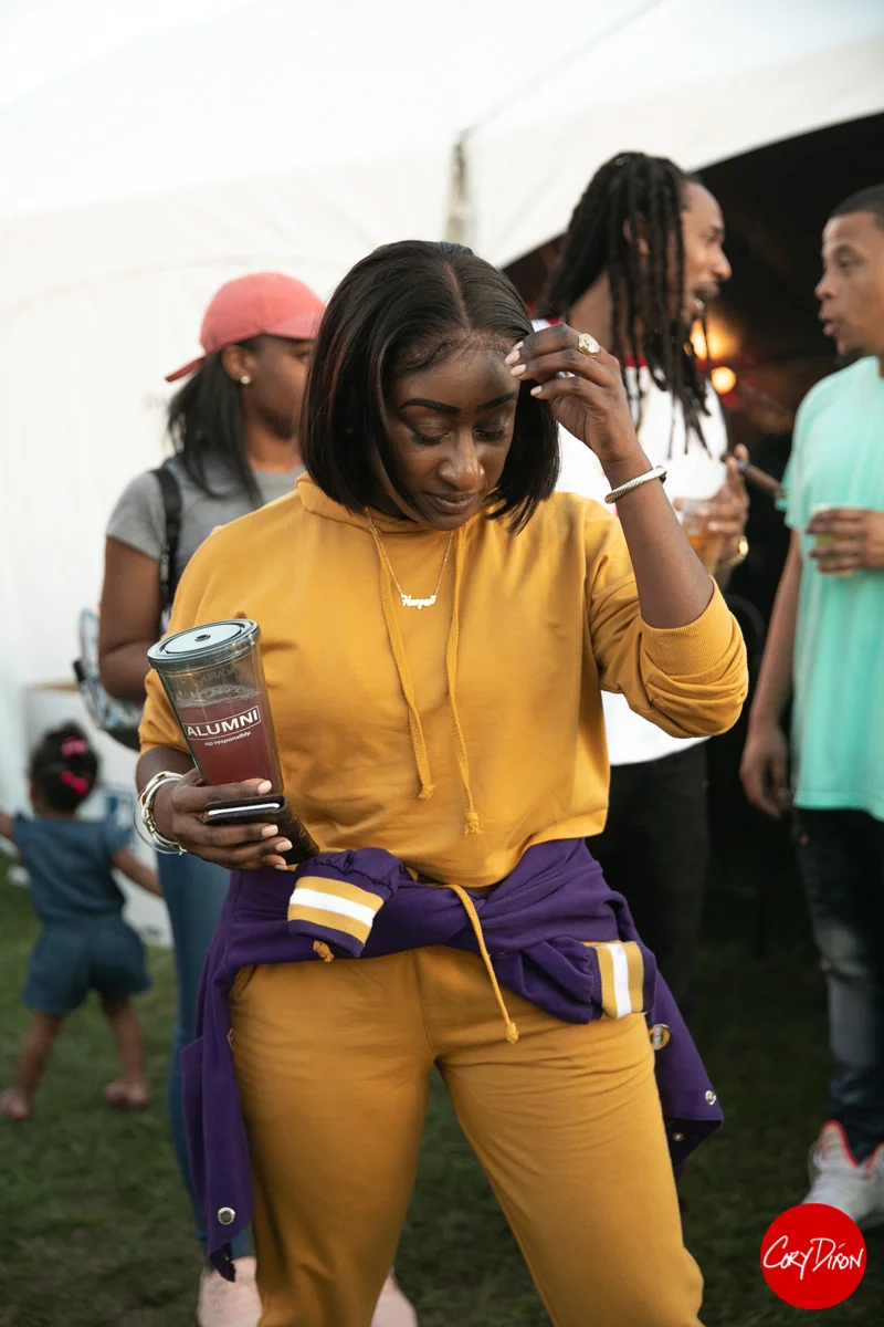 tailgate180182.jpg