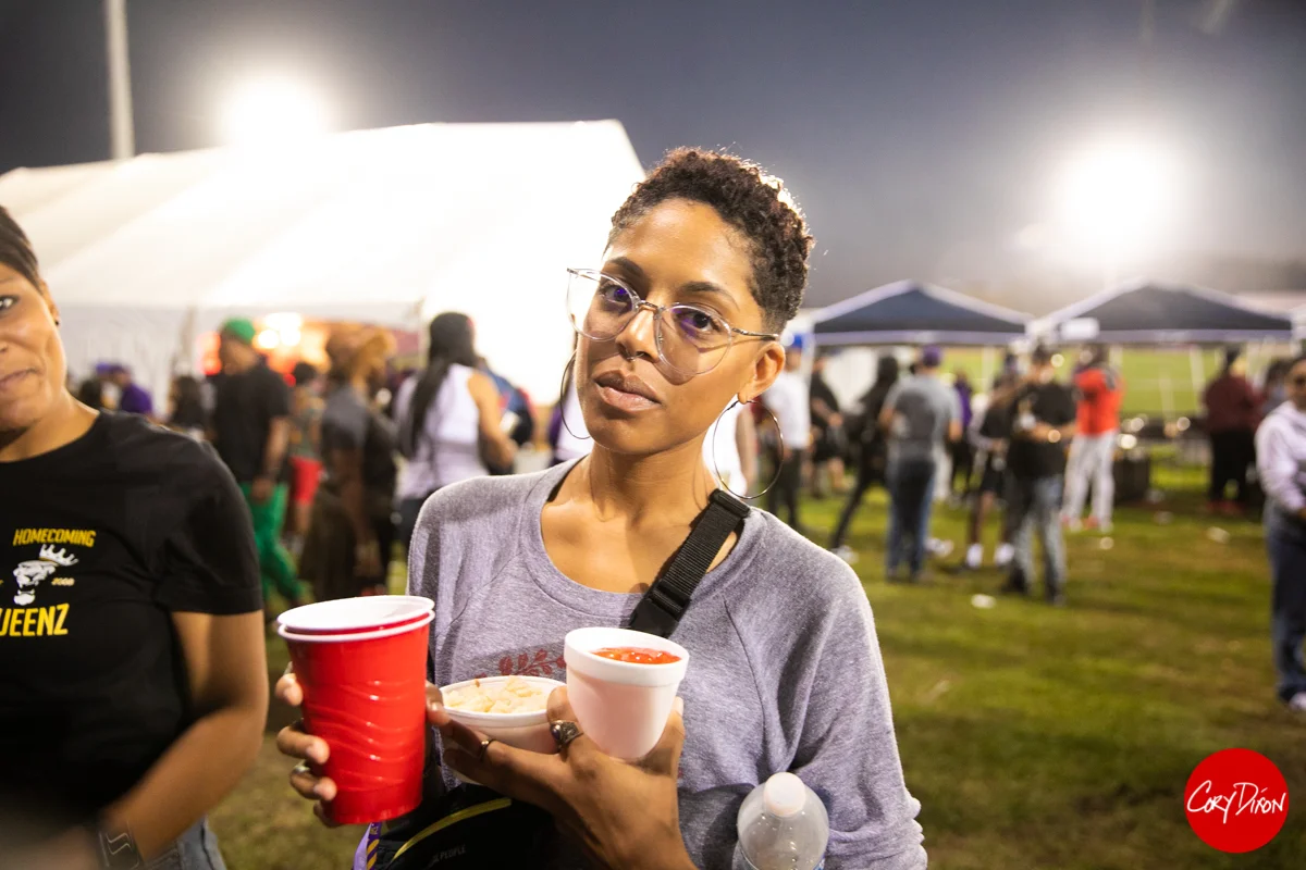 tailgate180250.jpg