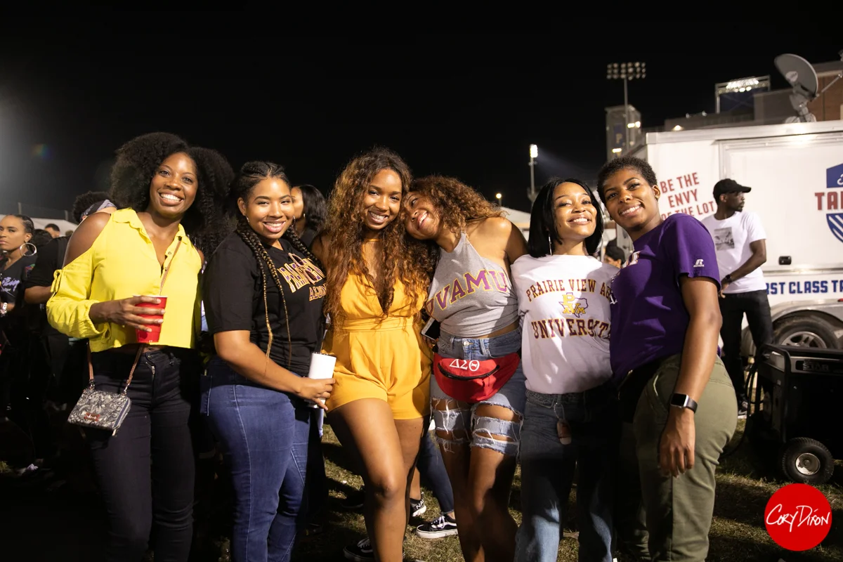 tailgate180301.jpg