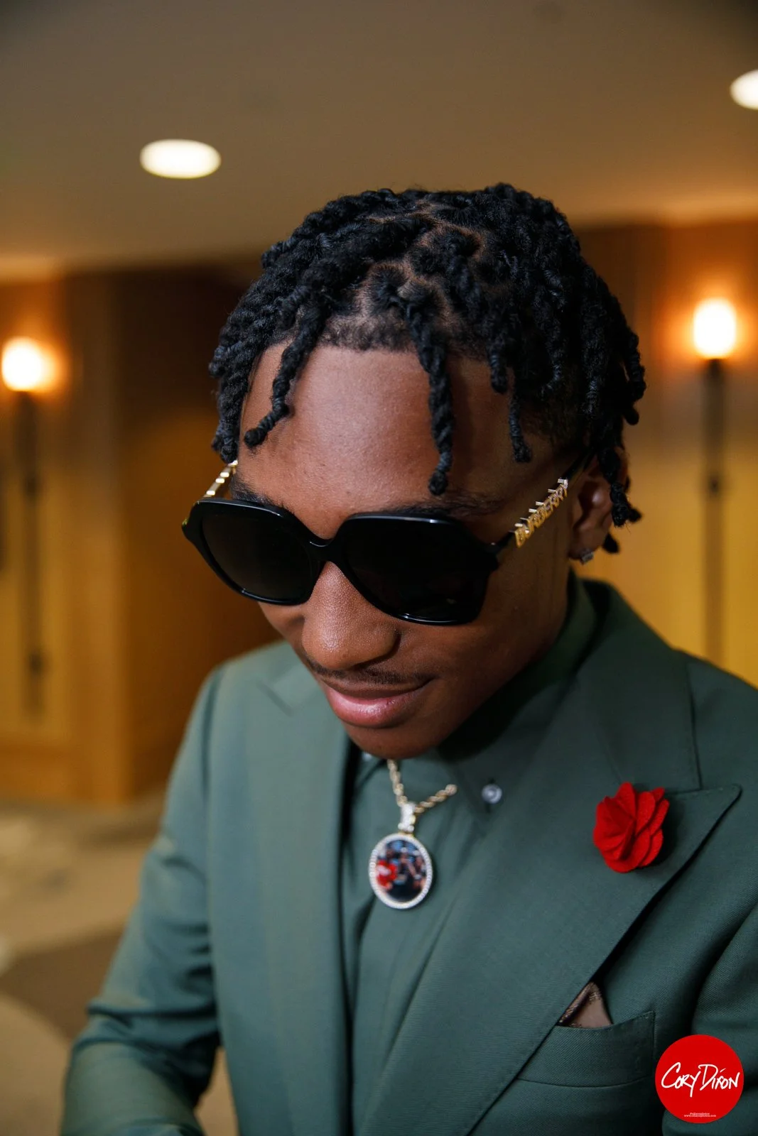 jeremiahprom0102.jpg