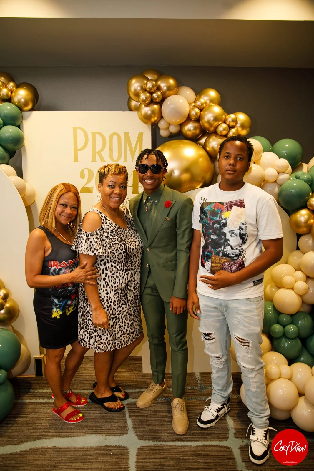 jeremiahprom0281.jpg