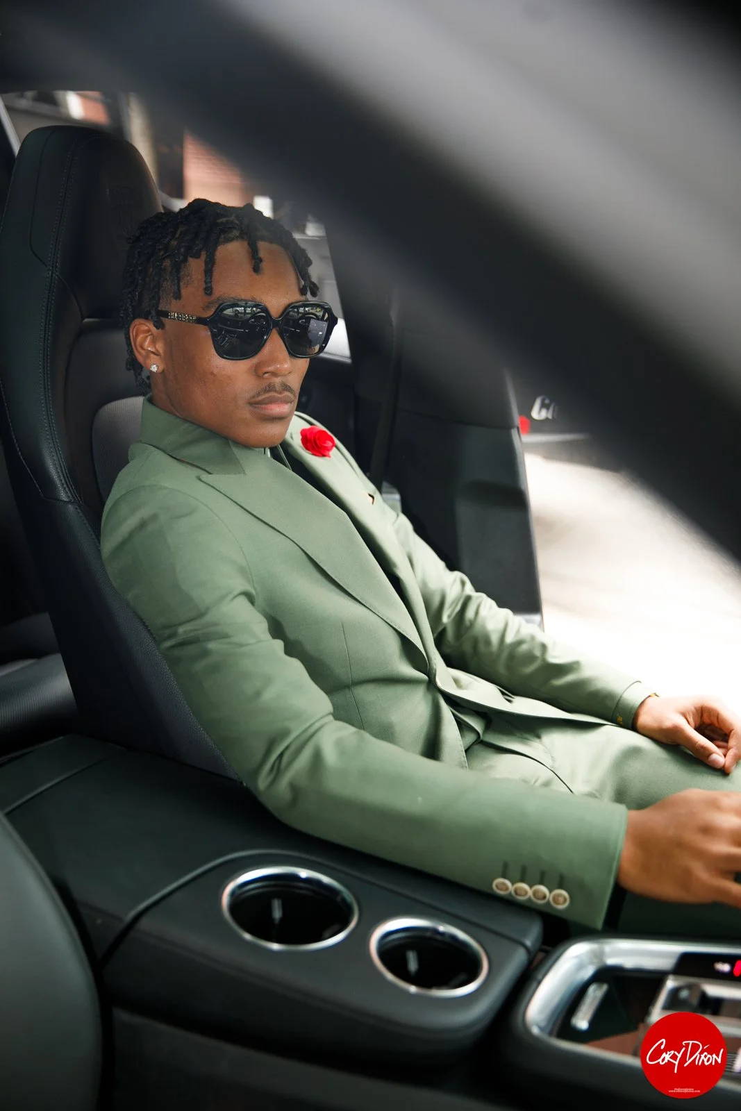 jeremiahprom0619.jpg