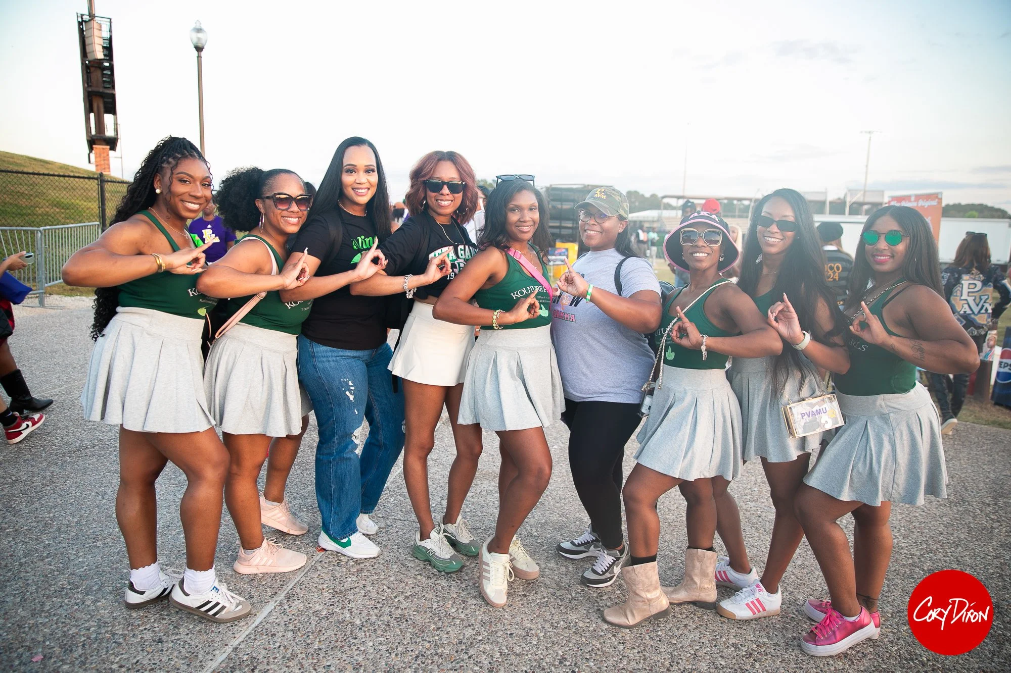 pvhc24tailgate0513.jpg