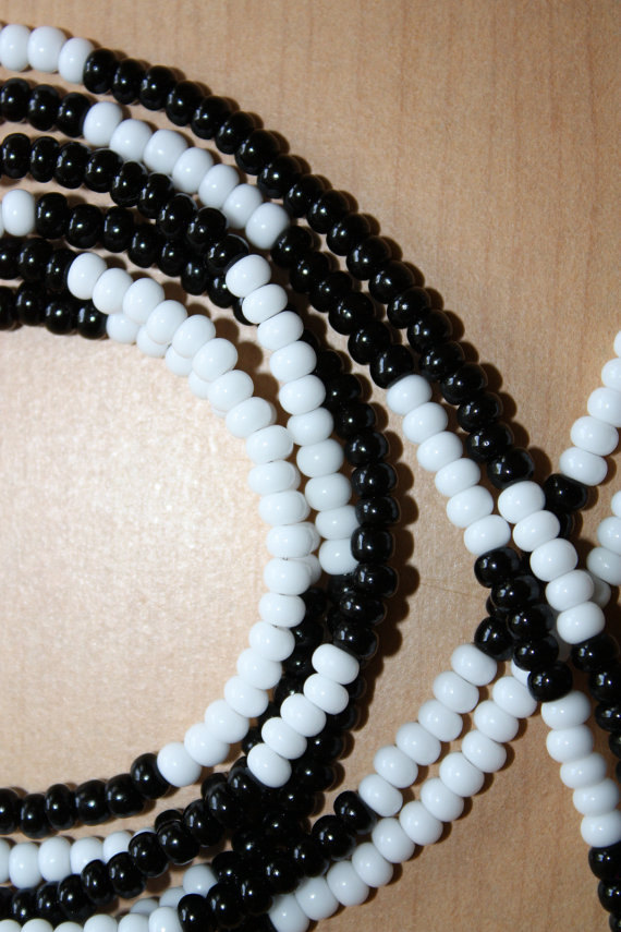 The Domino Effect - Black and White Color Block Waist Bead set — Royal  Waistbeads